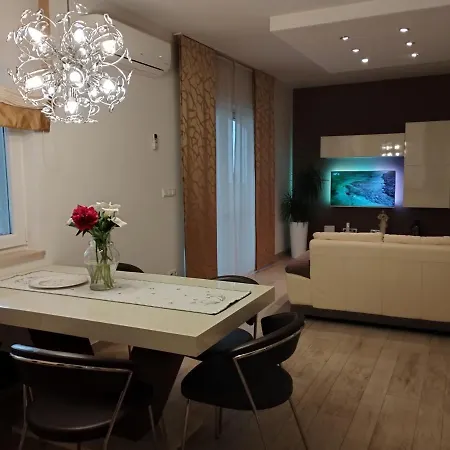 Apartment Grace Pakostane